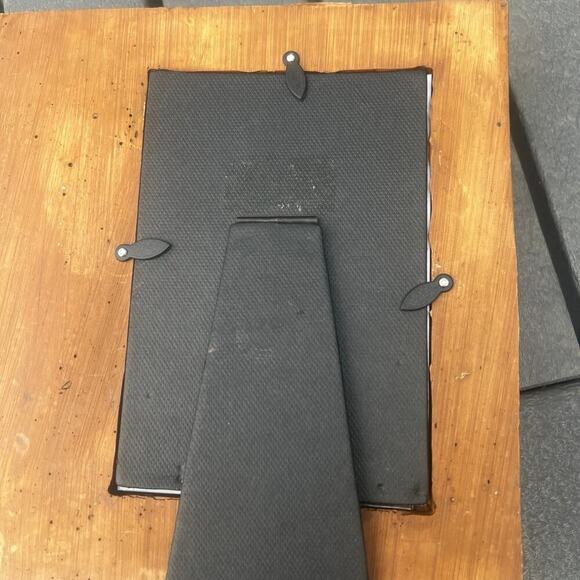 Baseball photo frame 4”x 6” photo, overall 8 x 8 1/2” - Picture 6 of 8